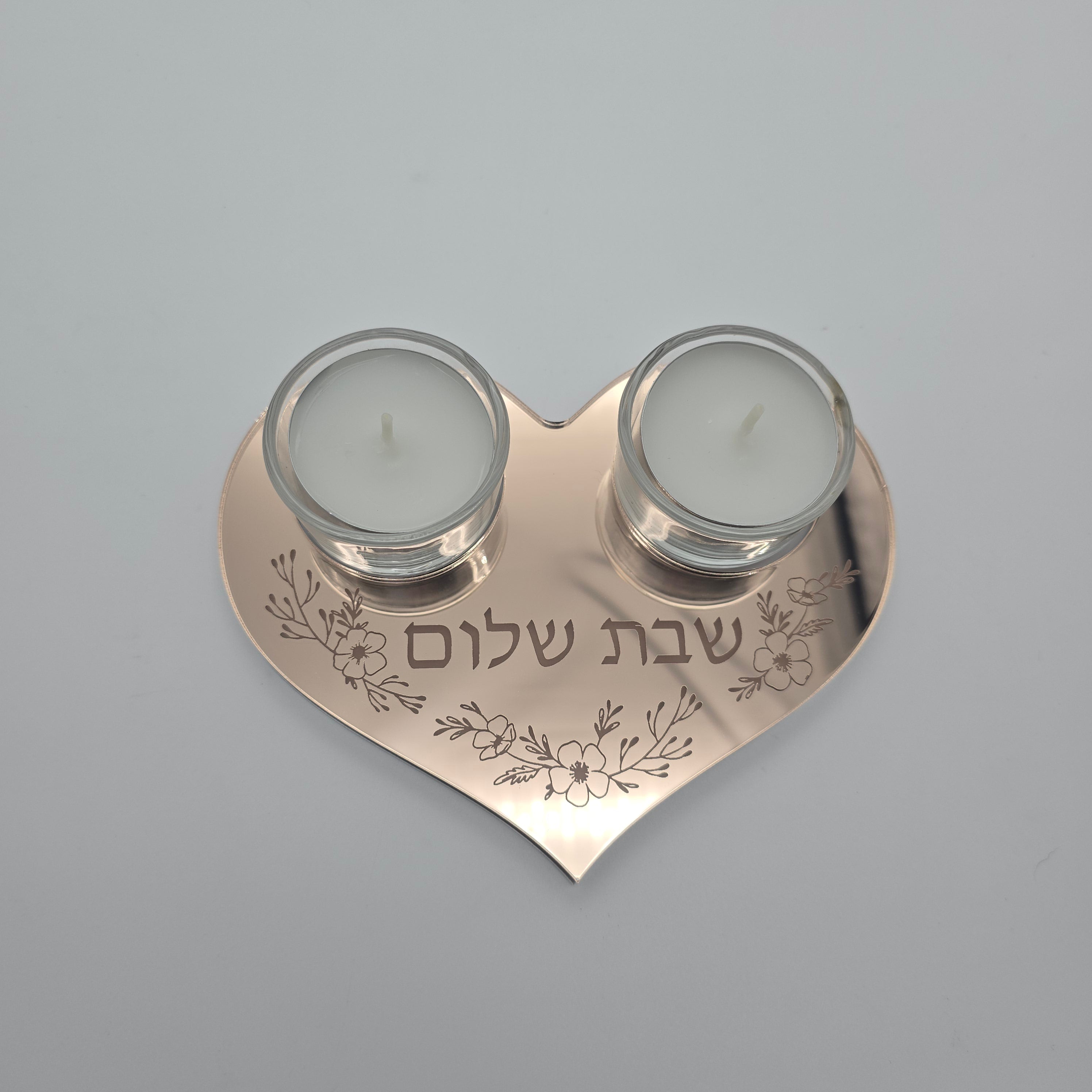 Personalized Heart Shabbat Candle Tray – Shabbat Shalom Hebrew Acrylic Candle Holder, Hostess Gift | Model LSN-4033